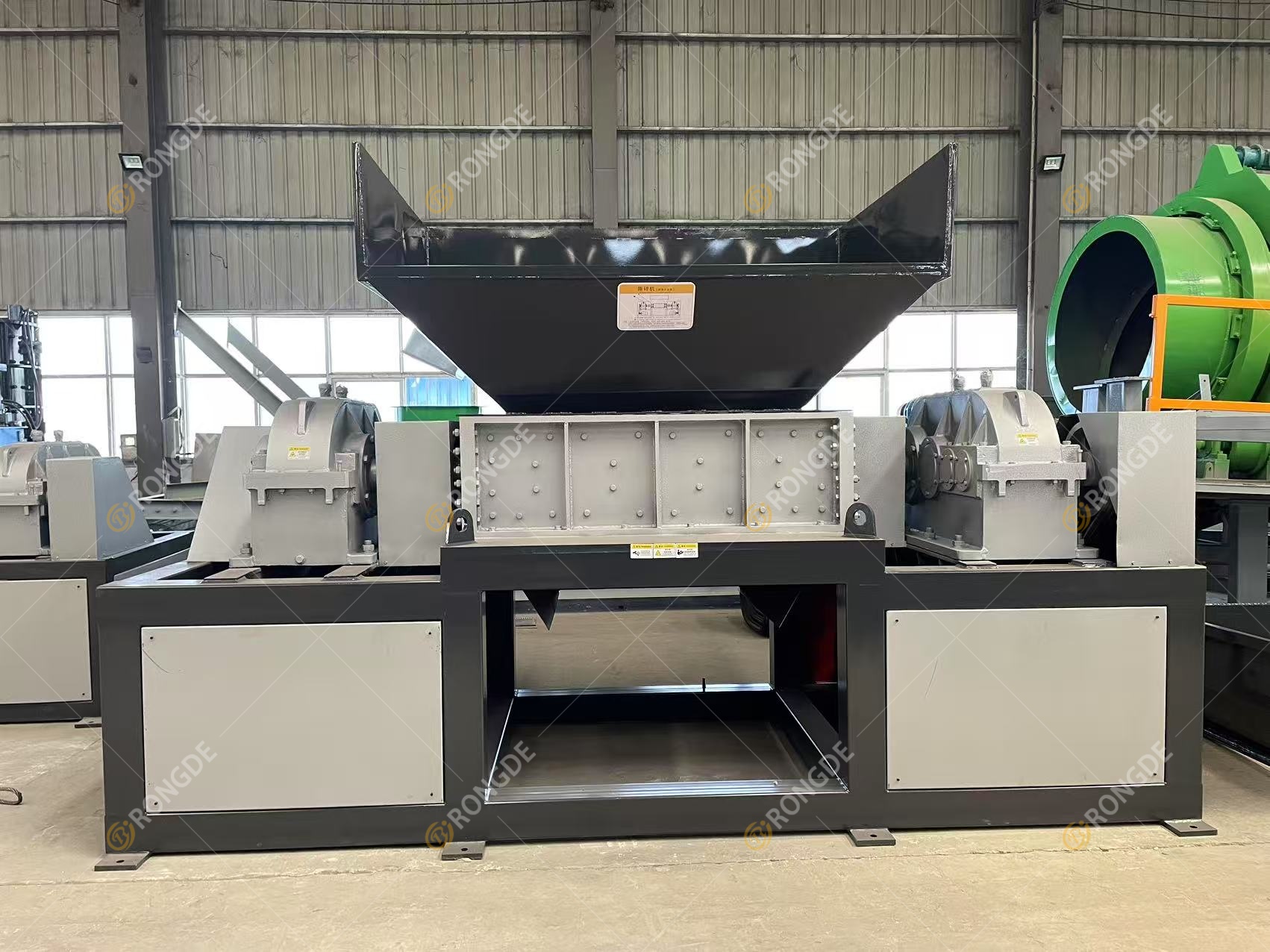 Color steel tile shredder